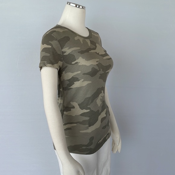 NWOT Athleta Organic Camo T Green Size X Small - Picture 9 of 11
